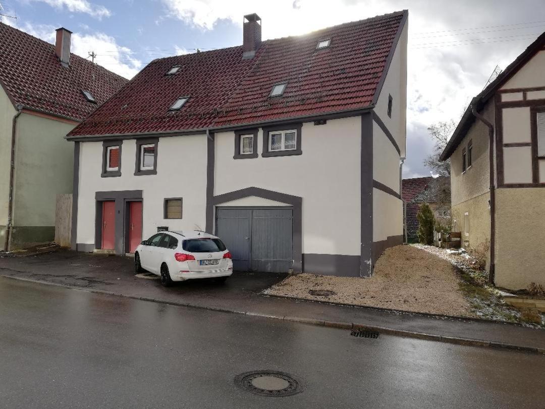 Lmi Haus & Urlaub Monteurwohnungen 2 Münsingen Eksteriør billede