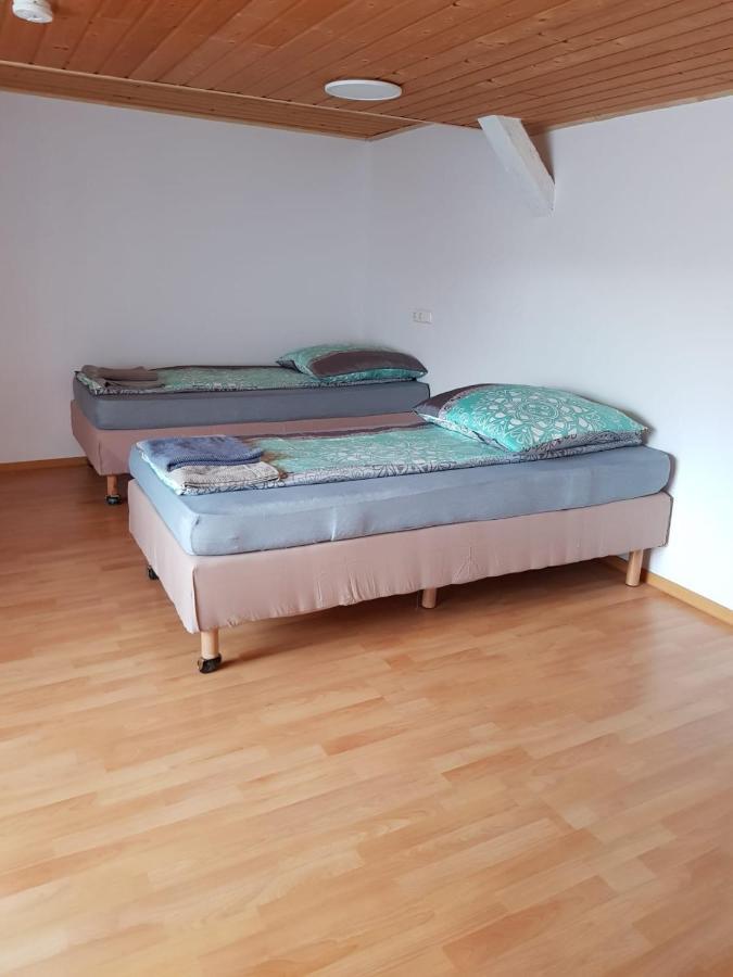 Lmi Haus & Urlaub Monteurwohnungen 2 Münsingen Eksteriør billede