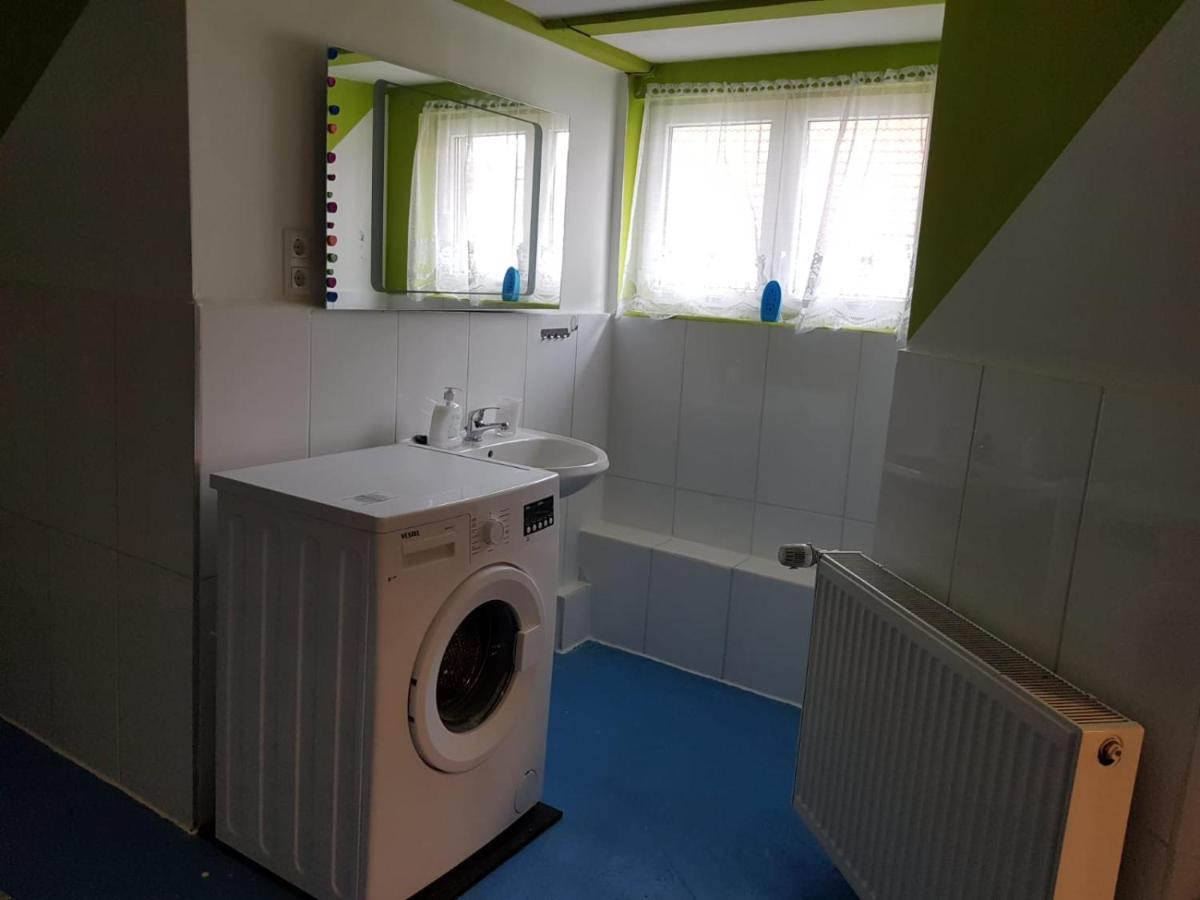 Lmi Haus & Urlaub Monteurwohnungen 2 Münsingen Eksteriør billede