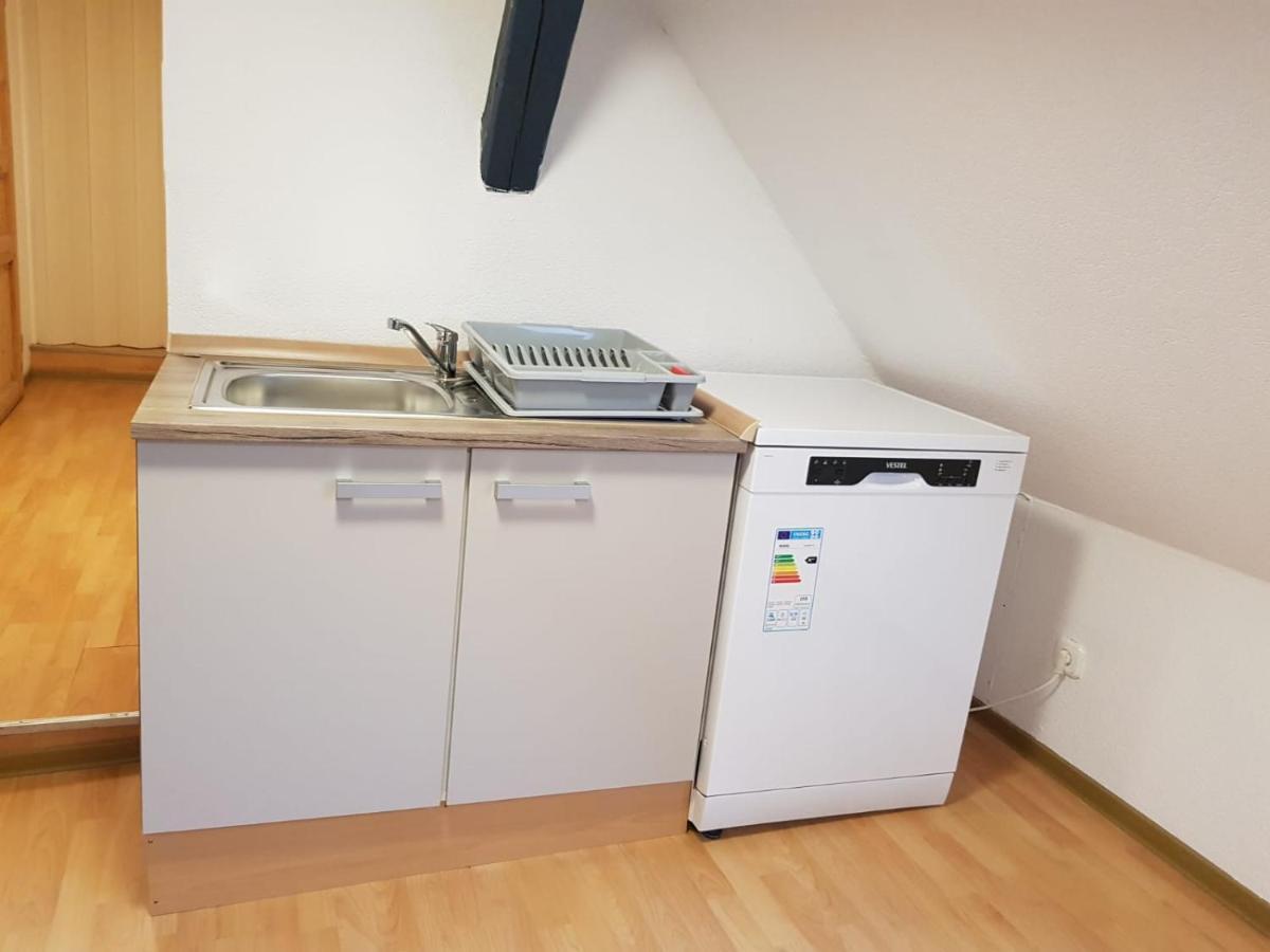 Lmi Haus & Urlaub Monteurwohnungen 2 Münsingen Eksteriør billede